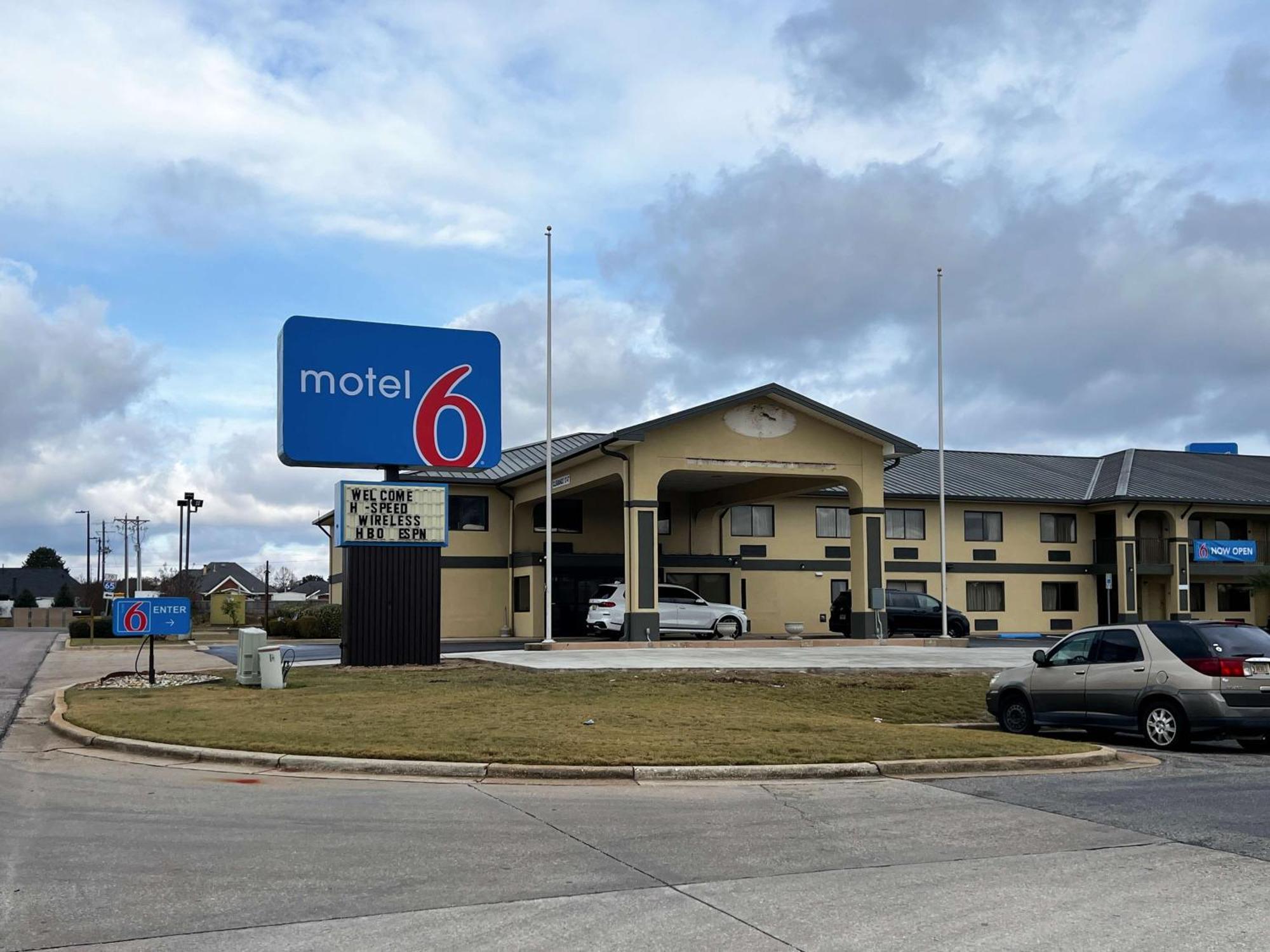 Motel 6 Prattville Al Экстерьер фото